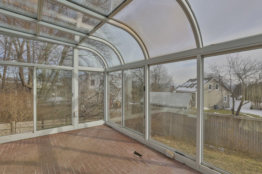 15 Stagehill Road Ipswich, MA 01938 - Photo 3 of 22