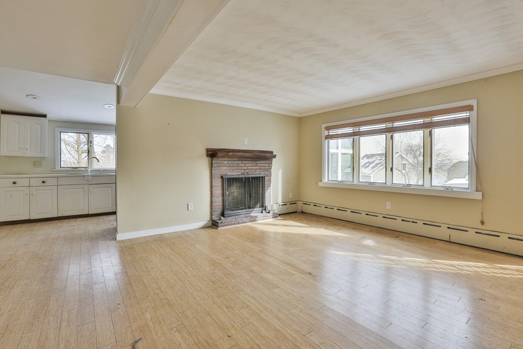 15 Stagehill Road Ipswich, MA 01938 - Photo 8 of 22