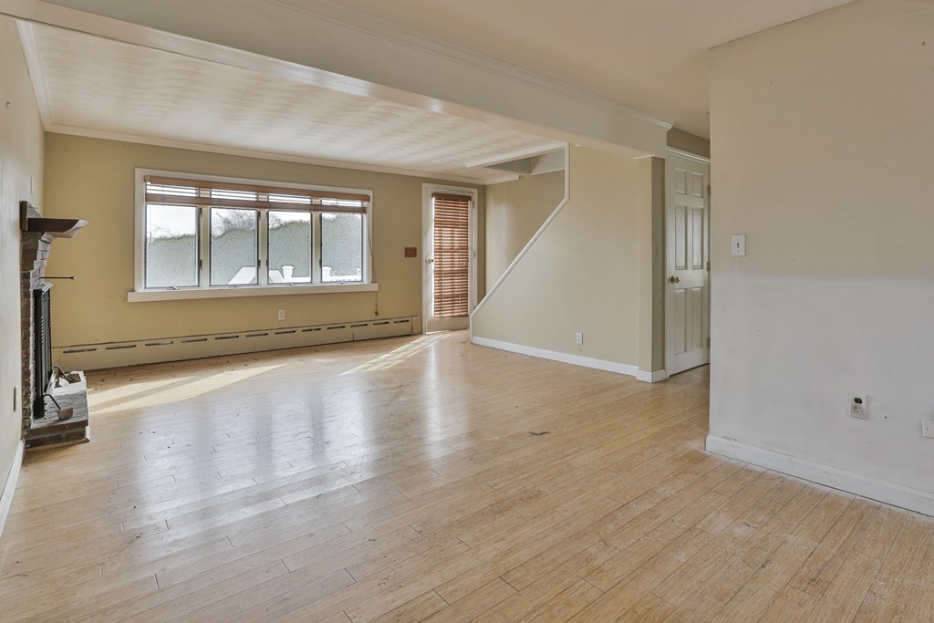 15 Stagehill Road Ipswich, MA 01938 - Photo 9 of 22