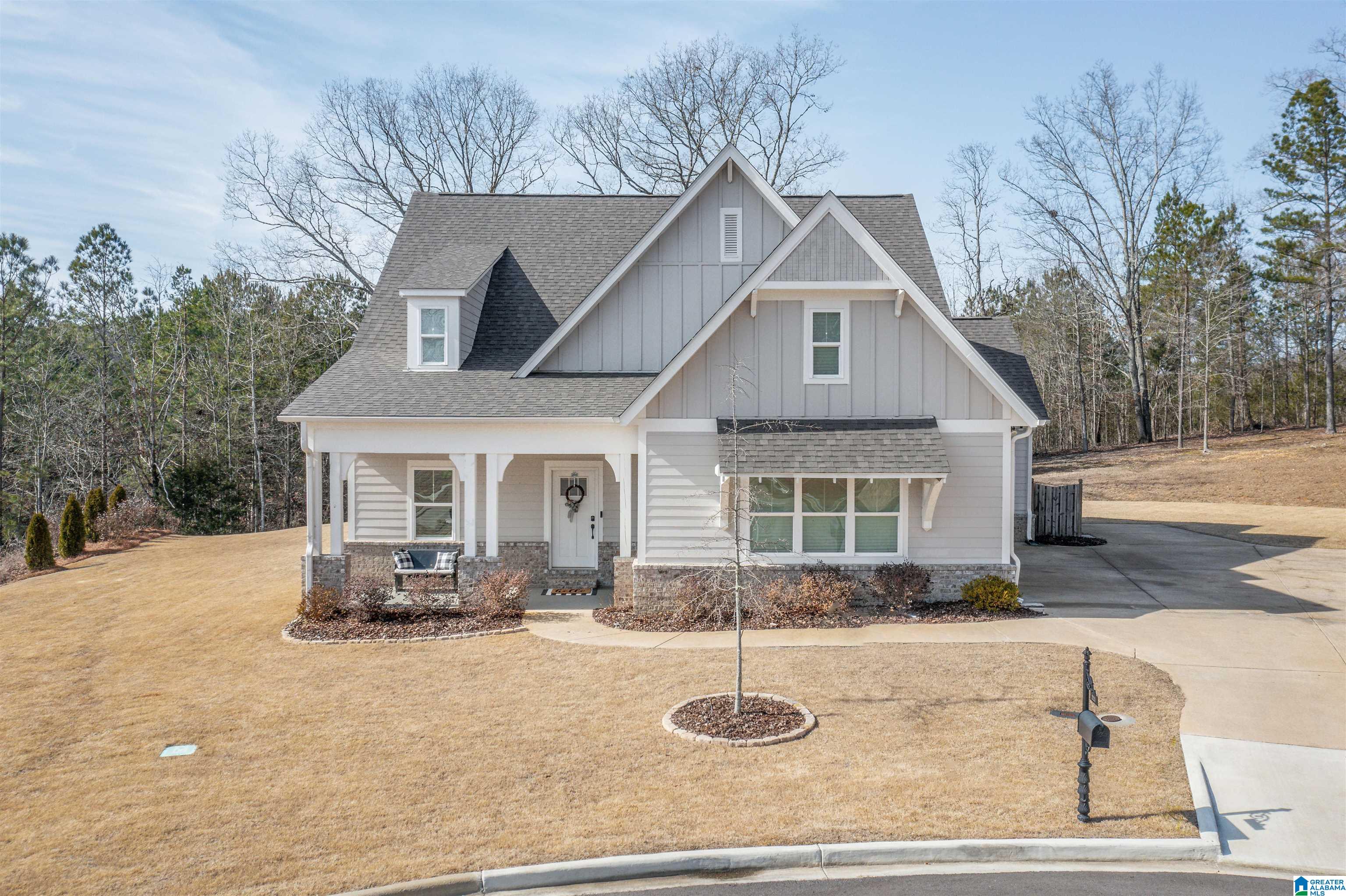 221 MacDonald Court Springville, AL 35146 - Photo 2 of 34