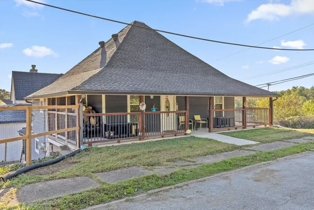 $460,000 | 214 Houser Street, Chattanooga, TN 37405