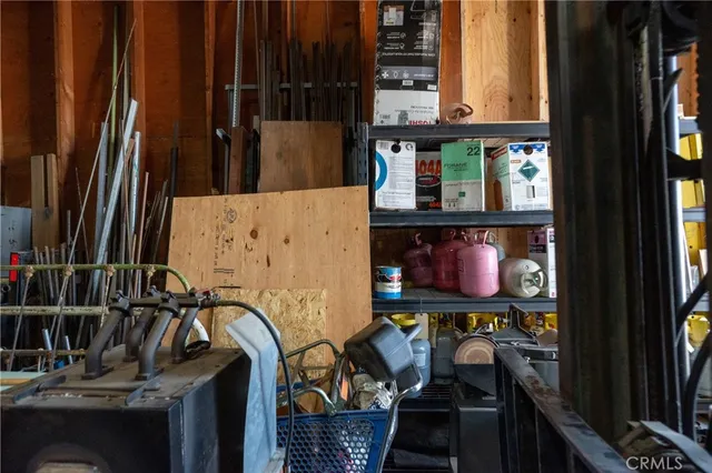 a view of walk in closet