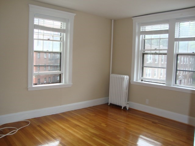 19 Short Street, Unit 4 Brookline, MA 02446 - Photo 3 of 5