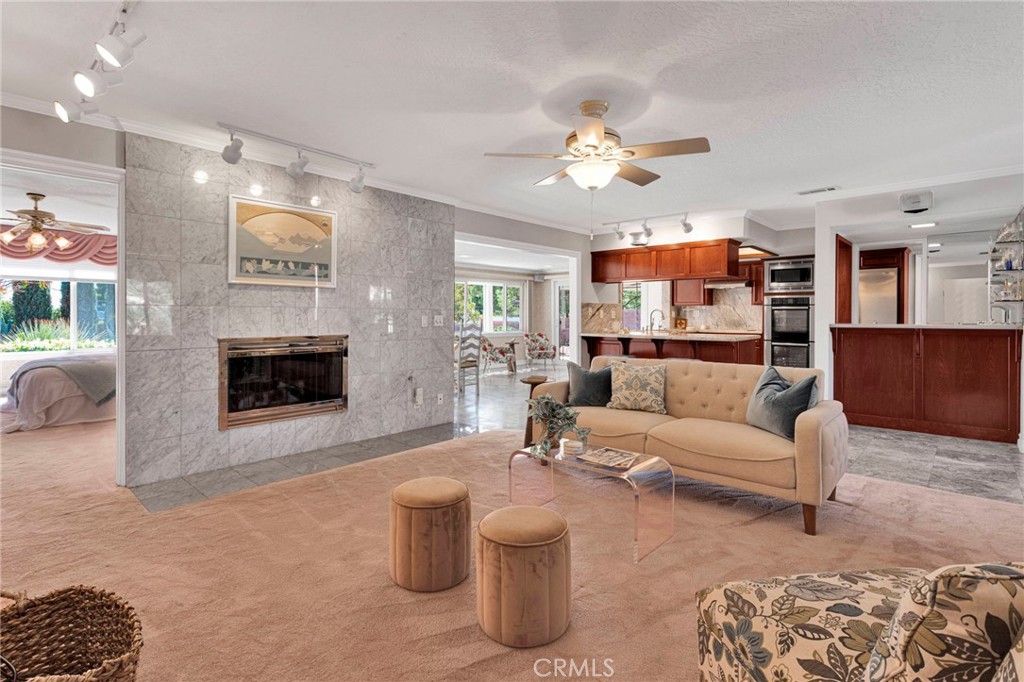 15033 Riverside Way Apple Valley, CA 92307 - Photo 16 of 55 Gallery Image 16