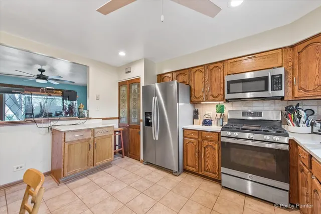 $365,000 | 539 Rose Avenue, Addison, IL 60101