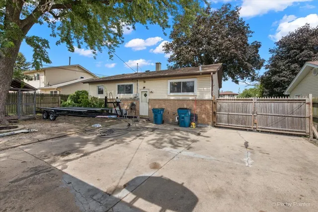 $365,000 | 539 Rose Avenue, Addison, IL 60101