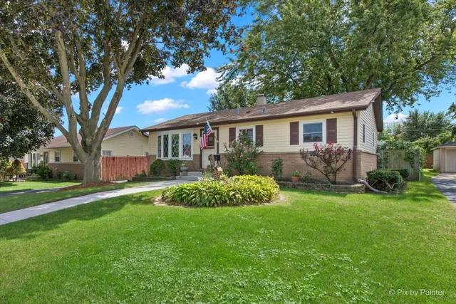 $365,000 | 539 Rose Avenue, Addison, IL 60101