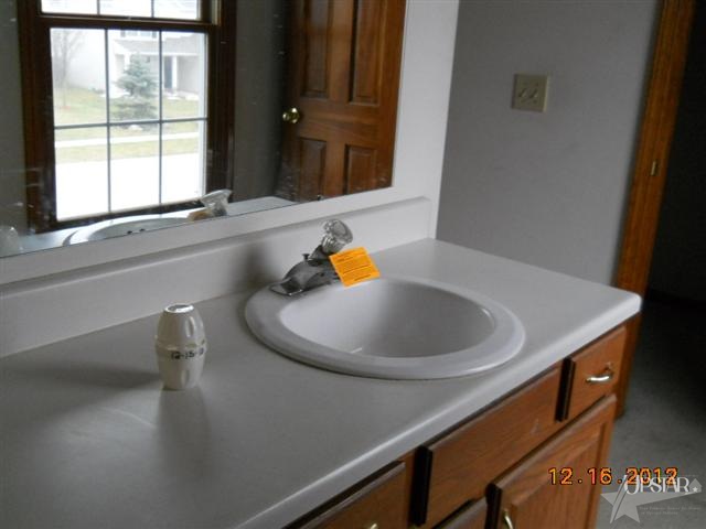 630 Wyss Ridge Drive Fort Wayne, IN 46819 - Photo 10 of 15 Gallery Image 10