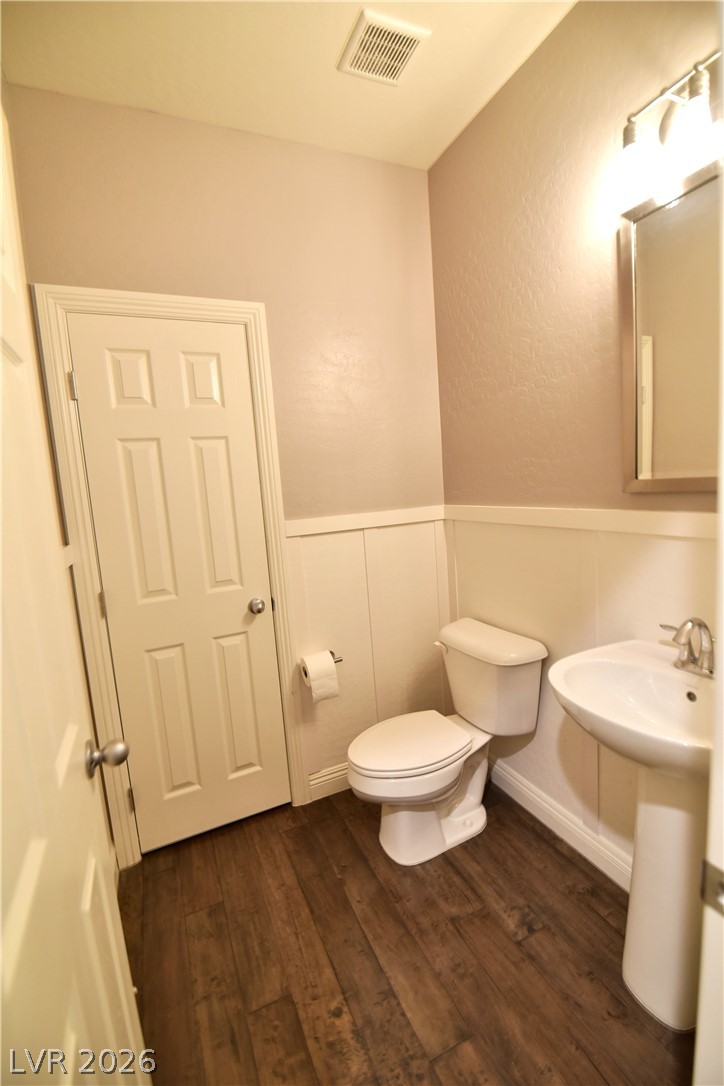 1120 Strada Cristallo Henderson, NV 89011 - Photo 9 of 52