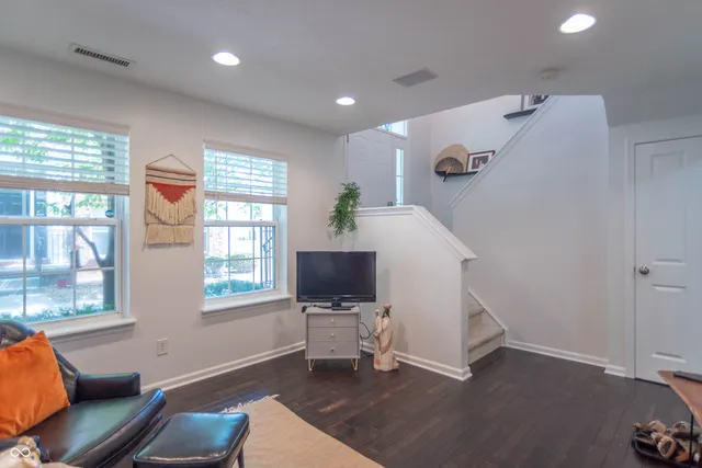 $335,000 | 437 Sheets Drive, Carmel, IN 46032