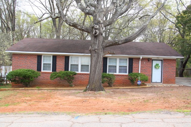 902 Bowden Road Anderson, SC 29626 - Photo 3 of 29 Gallery Image 3
