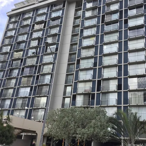 $1,525 | 1650 Kanunu Street, Unit 1011, Honolulu, HI 96814
