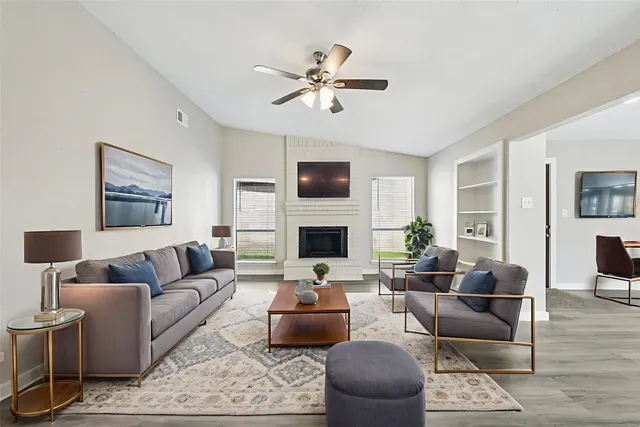 $255,000 | 6315 Dellfern Drive, Houston, TX 77035