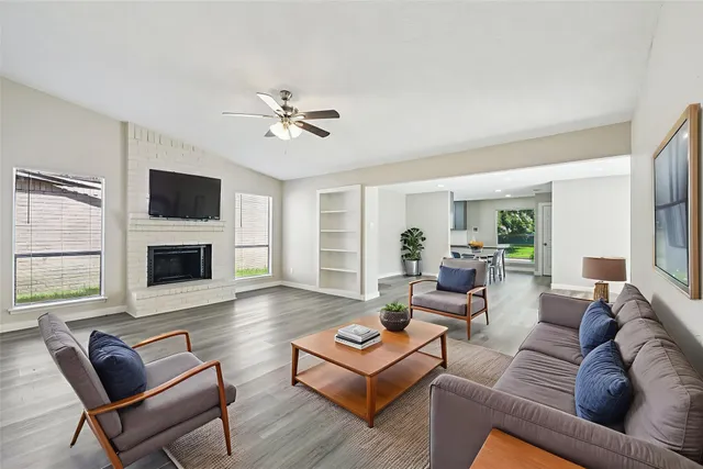 $255,000 | 6315 Dellfern Drive, Houston, TX 77035