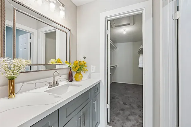 $255,000 | 6315 Dellfern Drive, Houston, TX 77035