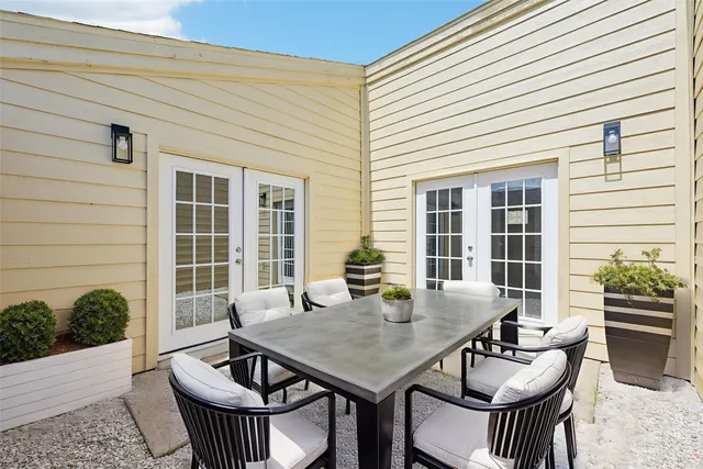 $255,000 | 6315 Dellfern Drive, Houston, TX 77035