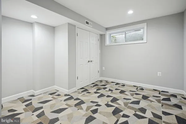 $3,000 | 19407 Battleridge Way, Gaithersburg, MD 20886