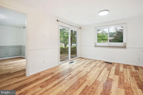 $3,000 | 19407 Battleridge Way, Gaithersburg, MD 20886