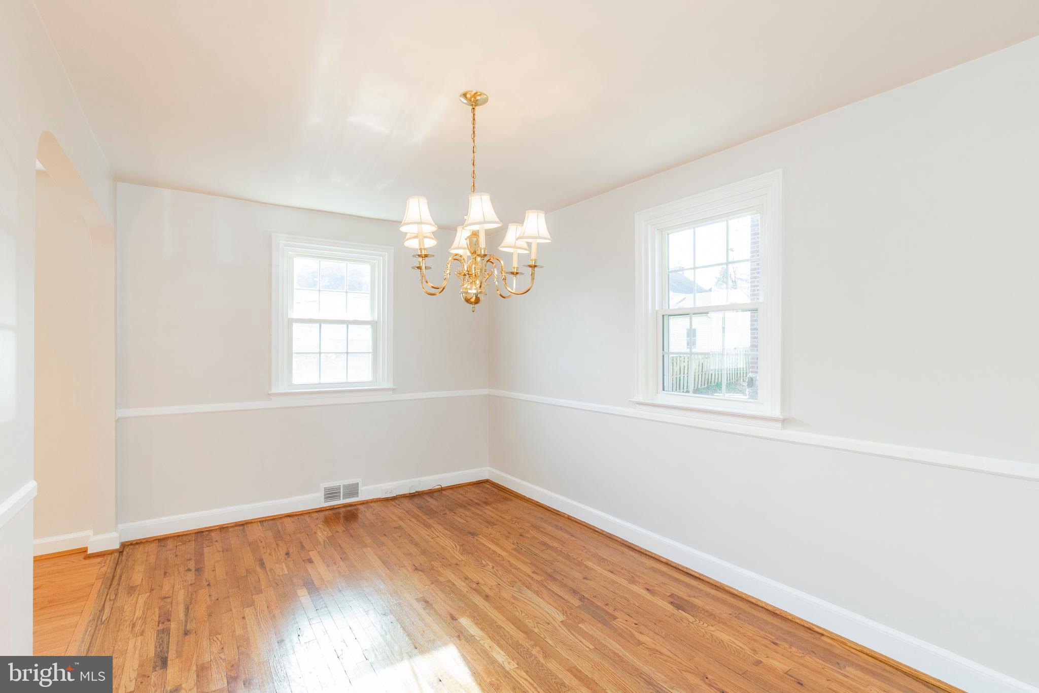 4042 Lasher Road Drexel Hill, PA 19026 - Photo 11 of 38 Gallery Image 11
