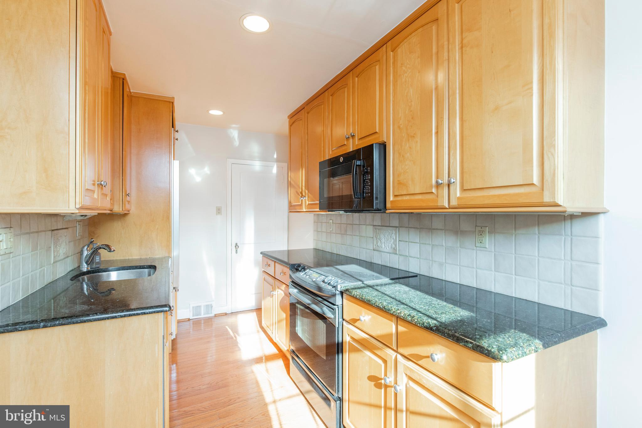4042 Lasher Road Drexel Hill, PA 19026 - Photo 15 of 38 Gallery Image 15