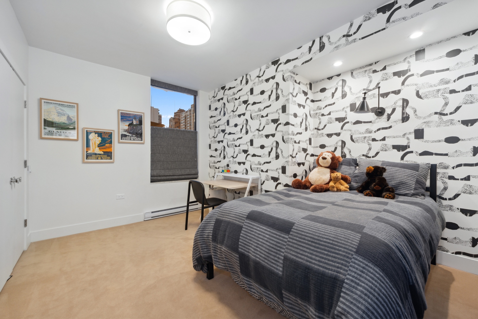 1040 North Lake Shore Drive, Unit 4A Chicago, IL 60611 - Photo 36 of 43 a bedroom with a bed and a lamp on dresser