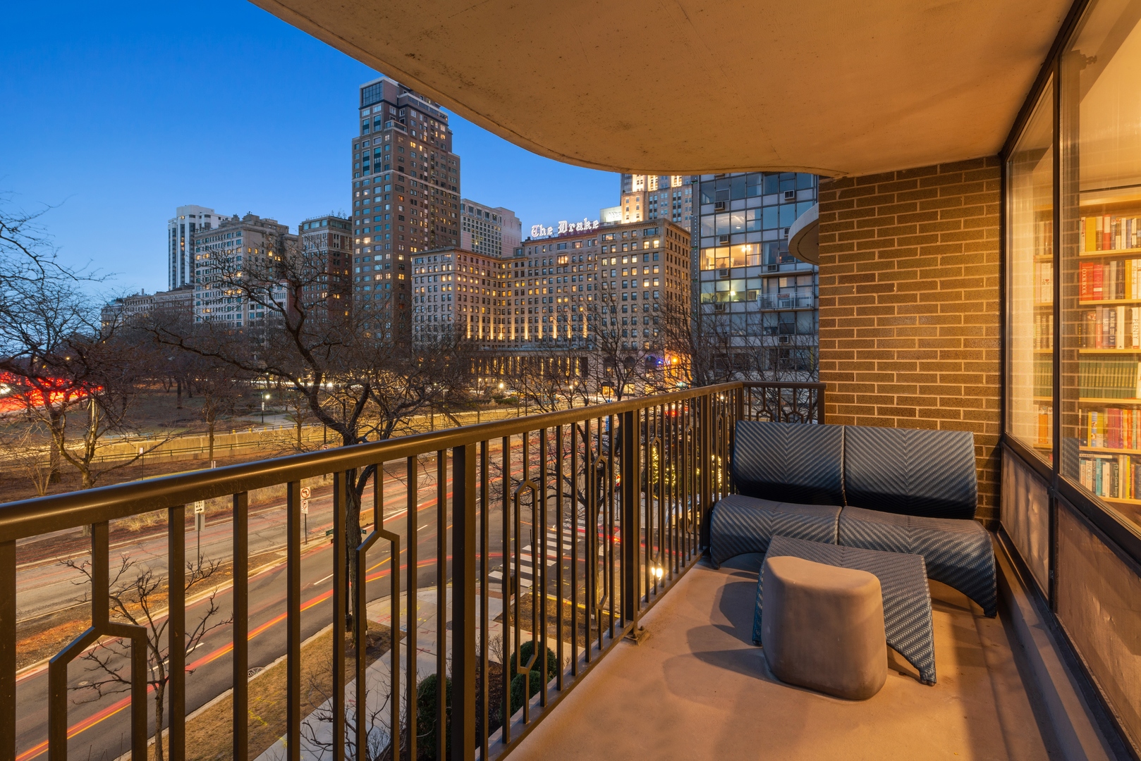 1040 North Lake Shore Drive, Unit 4A Chicago, IL 60611 - Photo 38 of 43 a view of balcony with furniture