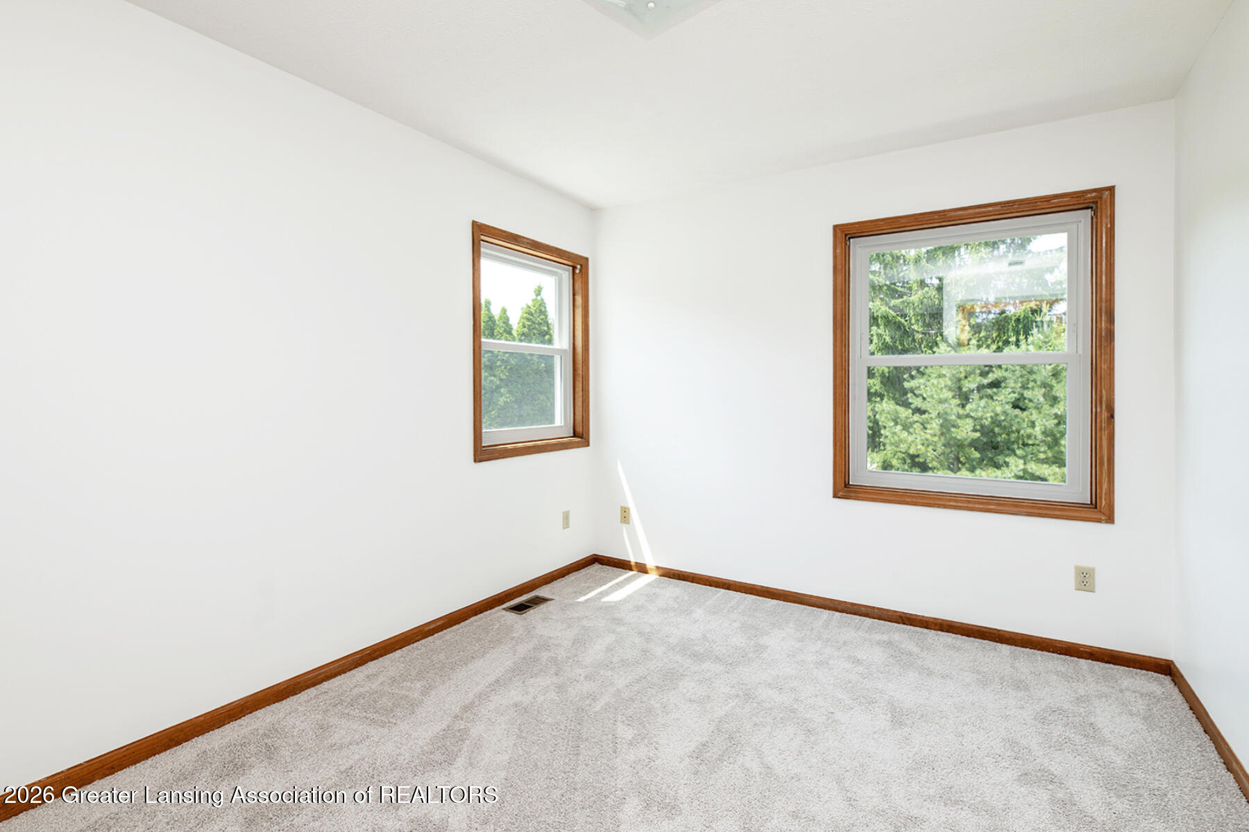 2620 Grovenburg Road Lansing, MI 48911 - Photo 20 of 39 20
