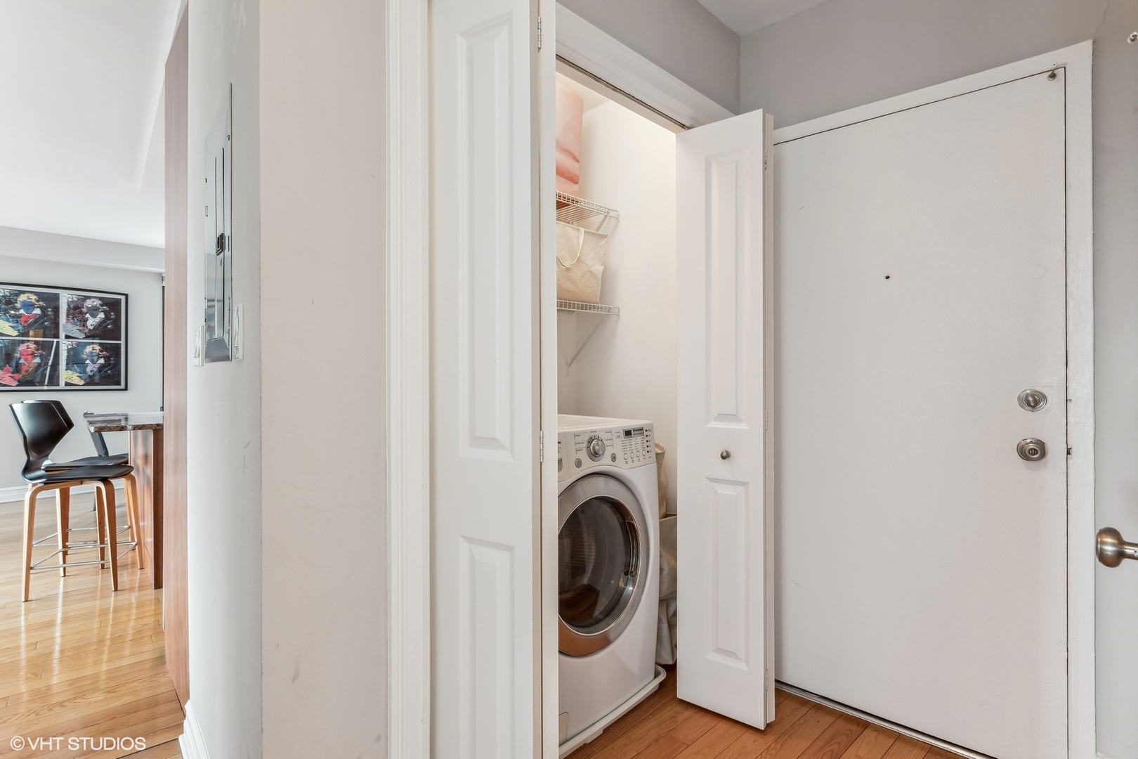 2930 North Sheridan Road, Unit 806 Chicago, IL 60657 - Photo 13 of 22