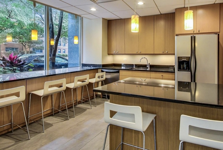 2930 North Sheridan Road, Unit 806 Chicago, IL 60657 - Photo 22 of 22