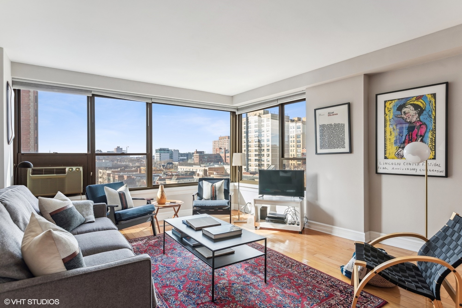 2930 North Sheridan Road, Unit 806 Chicago, IL 60657 - Photo 3 of 22