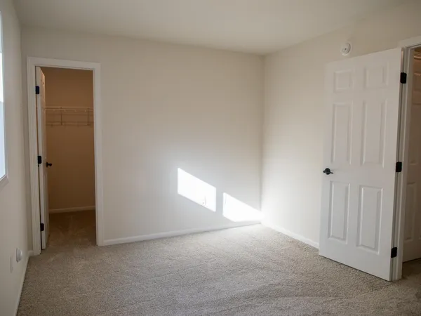 $499,999 | 10109 Concord Drive, Horace, ND 58047