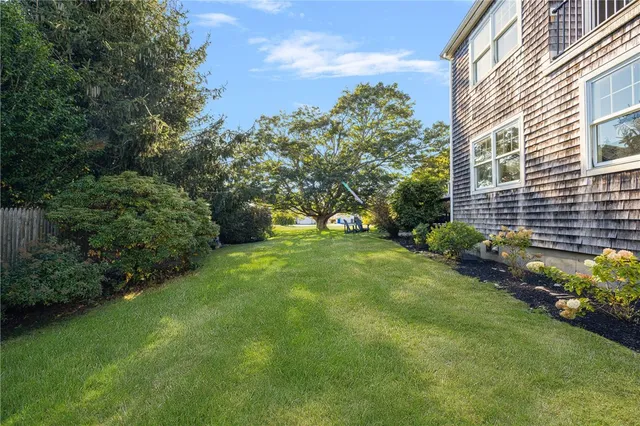 $7,000 | 9 White Terrace, Middletown, RI 02842