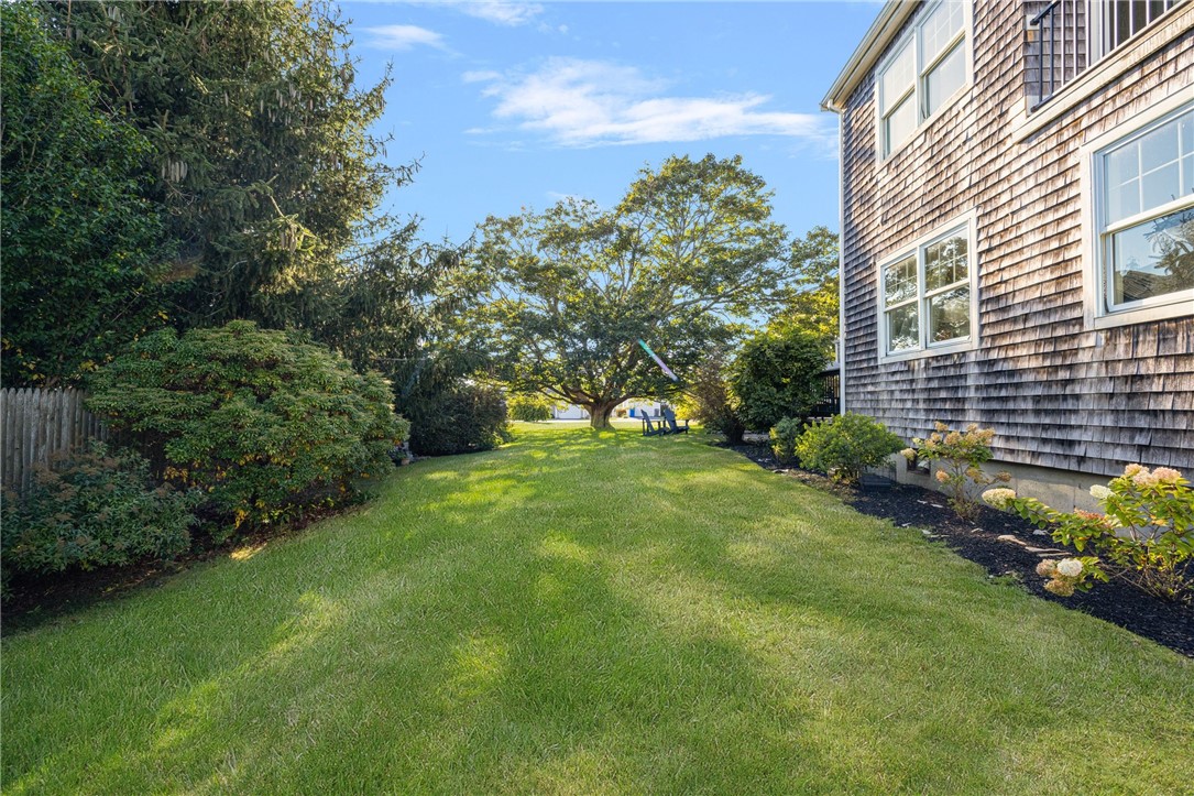 9 White Terrace Middletown, RI 02842 - Photo 12 of 50 Rear yard.