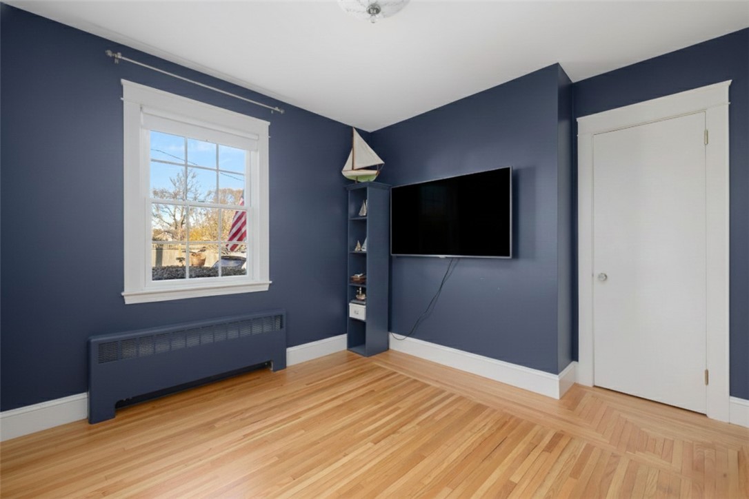 9 White Terrace Middletown, RI 02842 - Photo 23 of 50