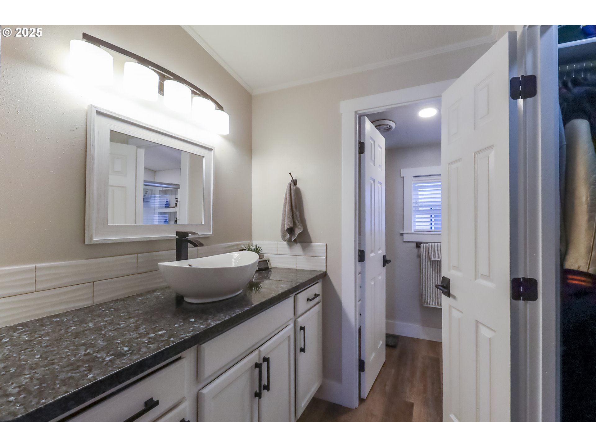 620 East 2nd Street Yamhill, OR 97148 - Photo 14 of 33
