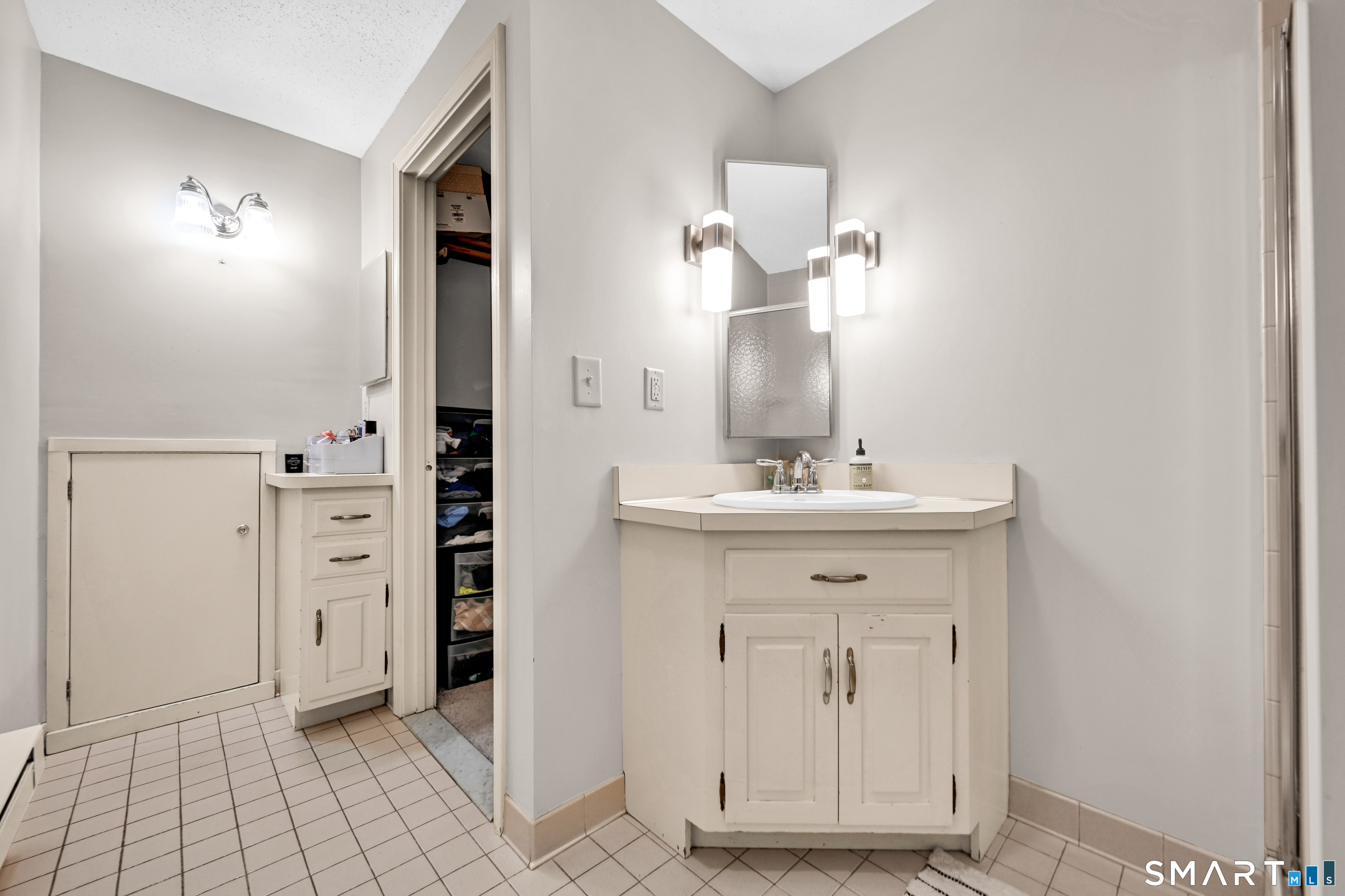 190 High Tower Road Southington, CT 06489 - Photo 25 of 40 Gallery Image 25