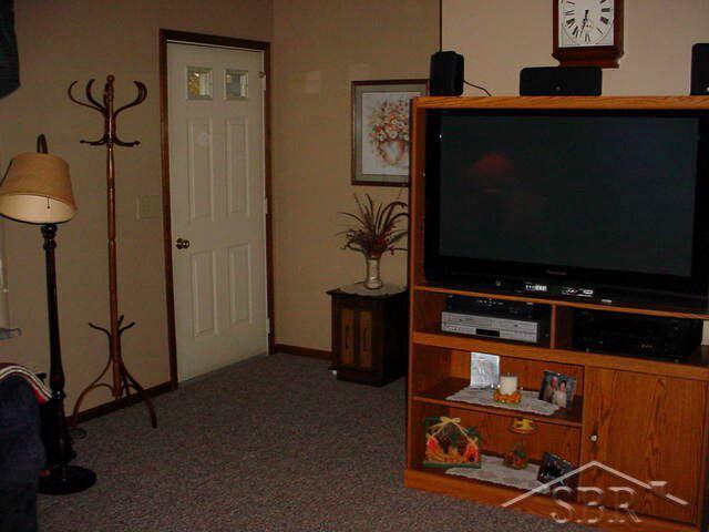 20068978-3.JPG