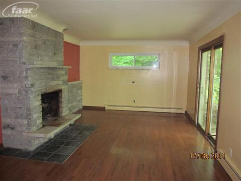 9036 East Vienna Road Otisville, MI 48463 - Photo 4 of 5 20144580-3.JPG