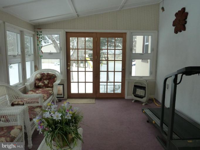 3116 Northwind Road Parkville, MD 21234 - Photo 12 of 27 Sunroom