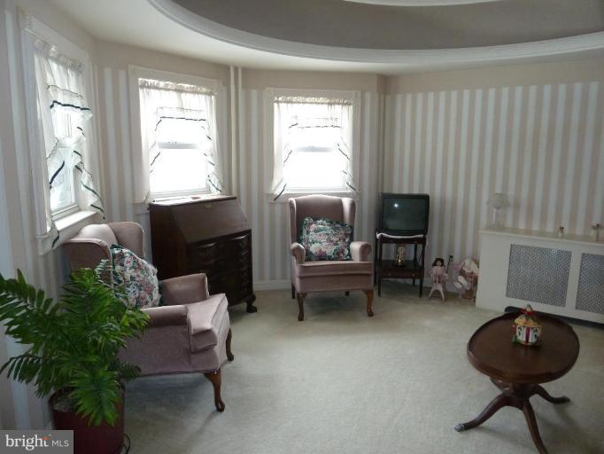 3116 Northwind Road Parkville, MD 21234 - Photo 5 of 27 Living Room