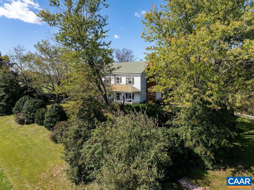 748 Findlay Mountain Road Shipman, VA 22971 - Photo 14 of 55 Gallery Image 14