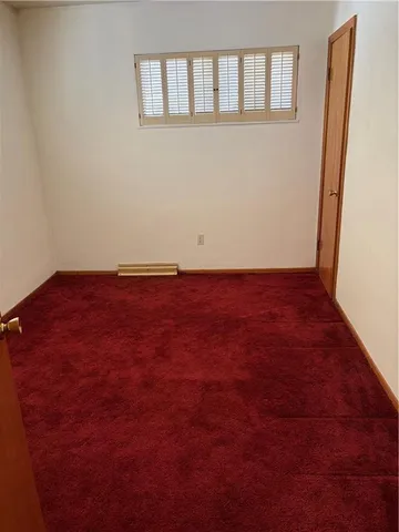 $165,000 | 863 Scenery Drive, Elizabeth, PA 15037