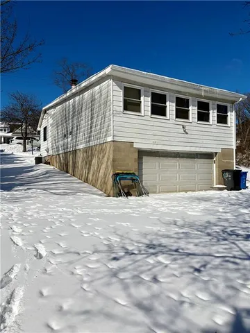 $165,000 | 863 Scenery Drive, Elizabeth, PA 15037