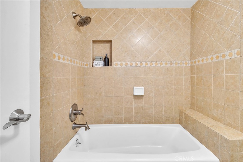 935 Main Street El Segundo, CA 90245 - Photo 25 of 41