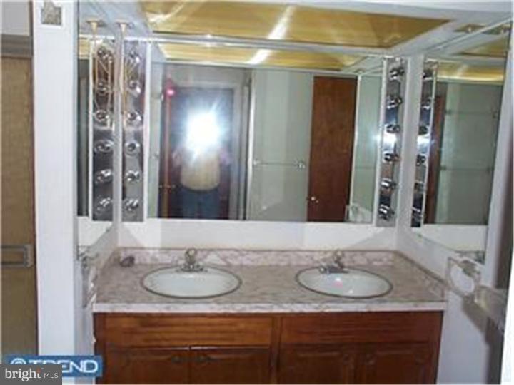 2085 Hartly Road Hartly, DE 19953 - Photo 5 of 7 Gallery Image 5