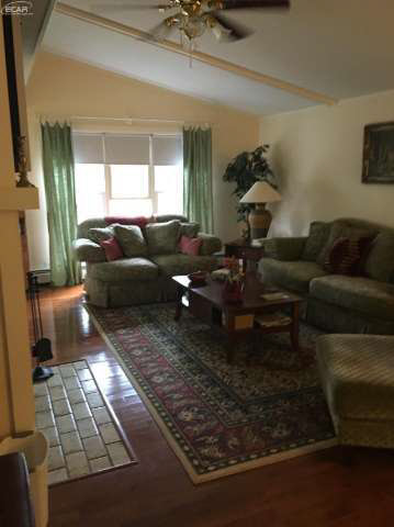 2140 Elms Road Swartz Creek, MI 48473 - Photo 12 of 39 21198788-11.JPG