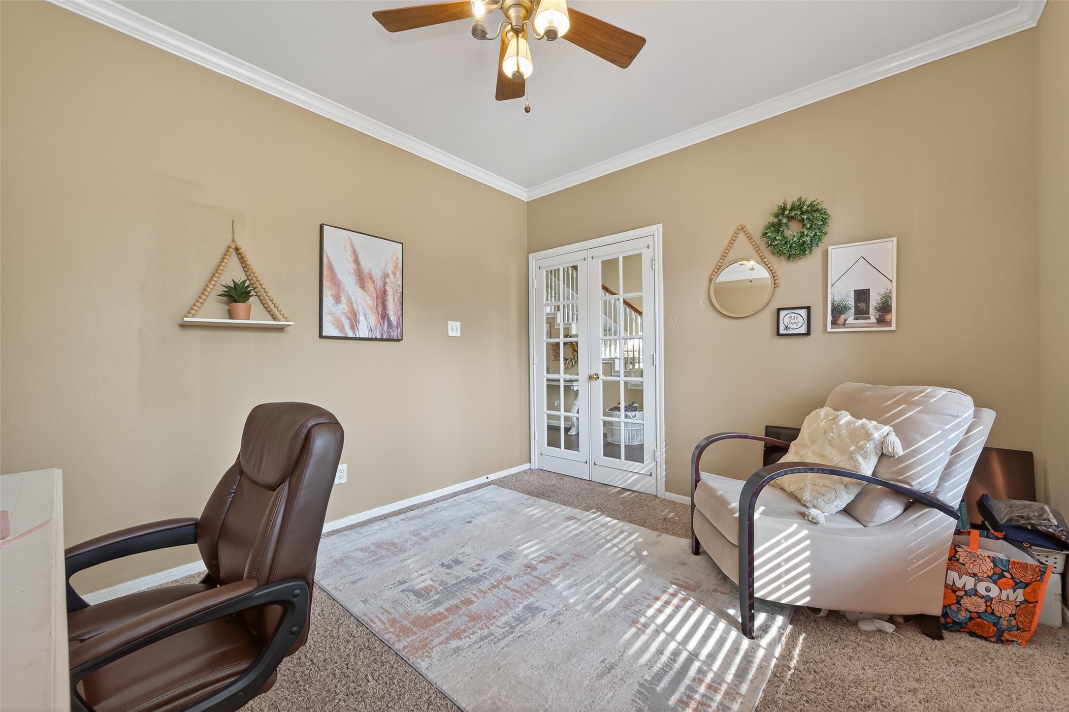 59 Genesee Ridge Drive Conroe, TX 77385 - Photo 23 of 44 a living room with furniture