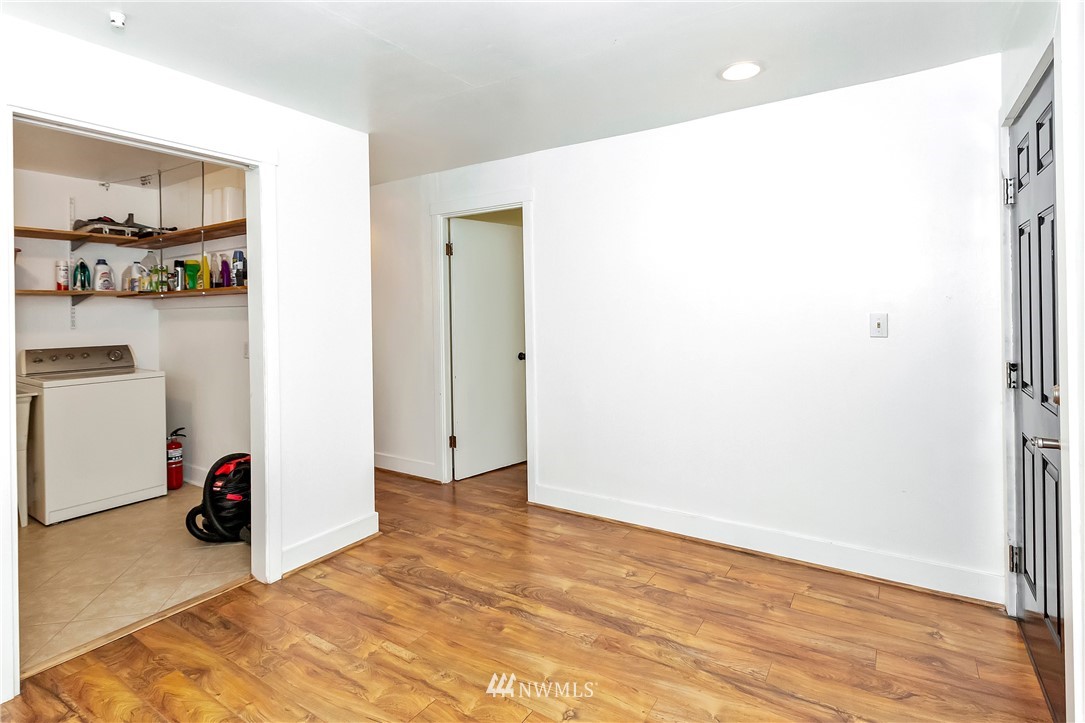 1617 Sheridan Road Bremerton, WA 98310 - Photo 13 of 29 Gallery Image 13
