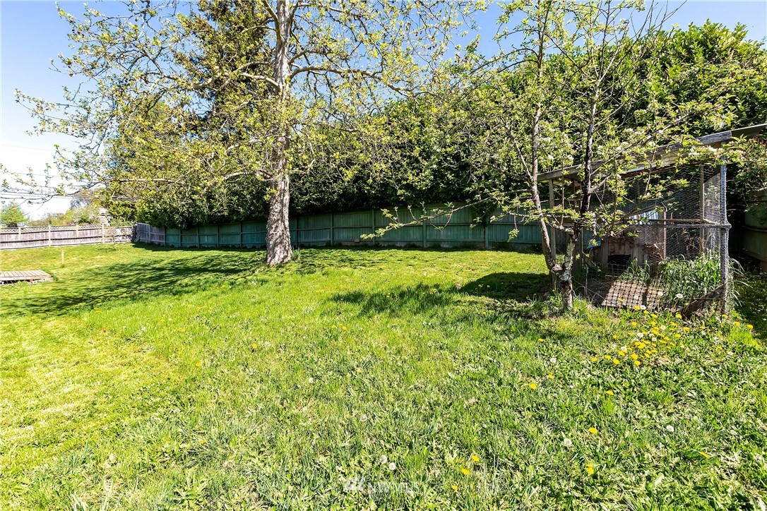 1617 Sheridan Road Bremerton, WA 98310 - Photo 27 of 29 Gallery Image 27