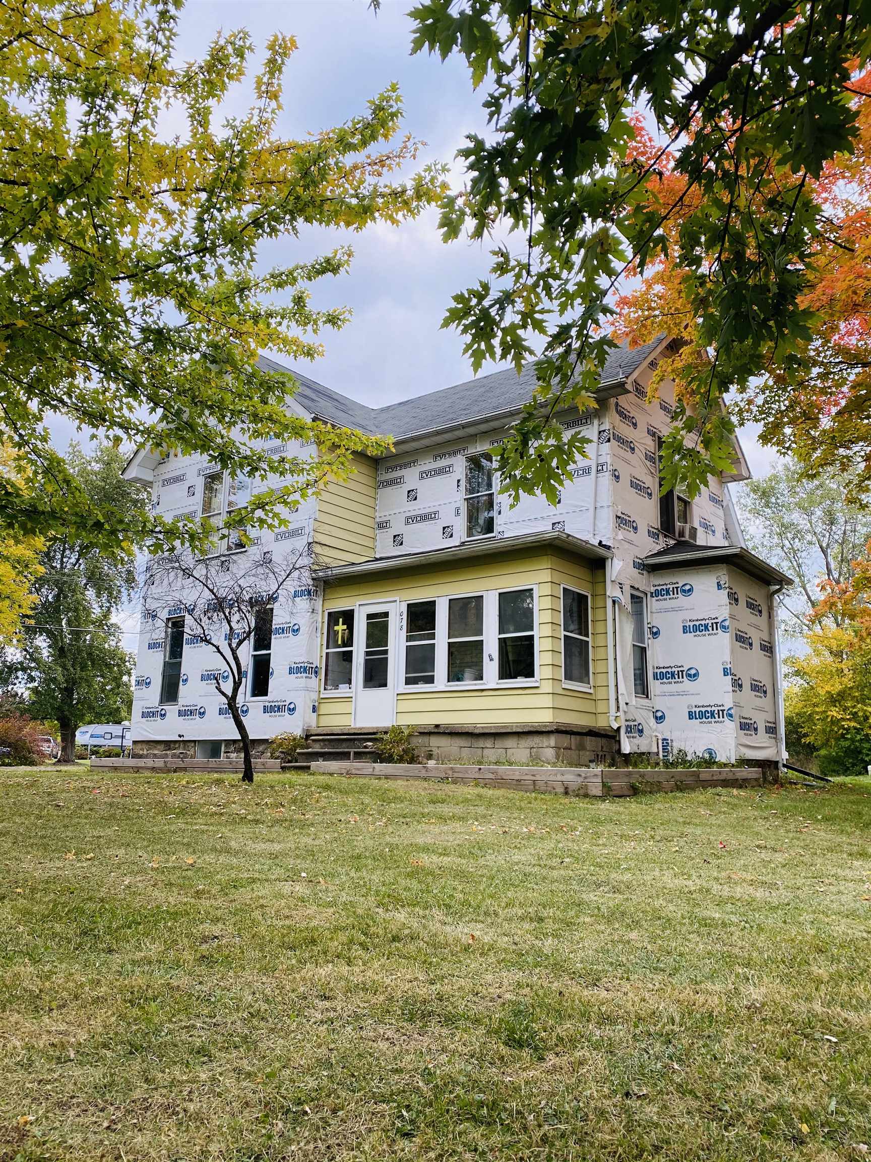 6078 North Linden Road Mount Morris, MI 48458 - Photo 3 of 20 50092640-2.JPG